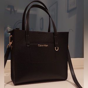 Calvin Klein | black bag